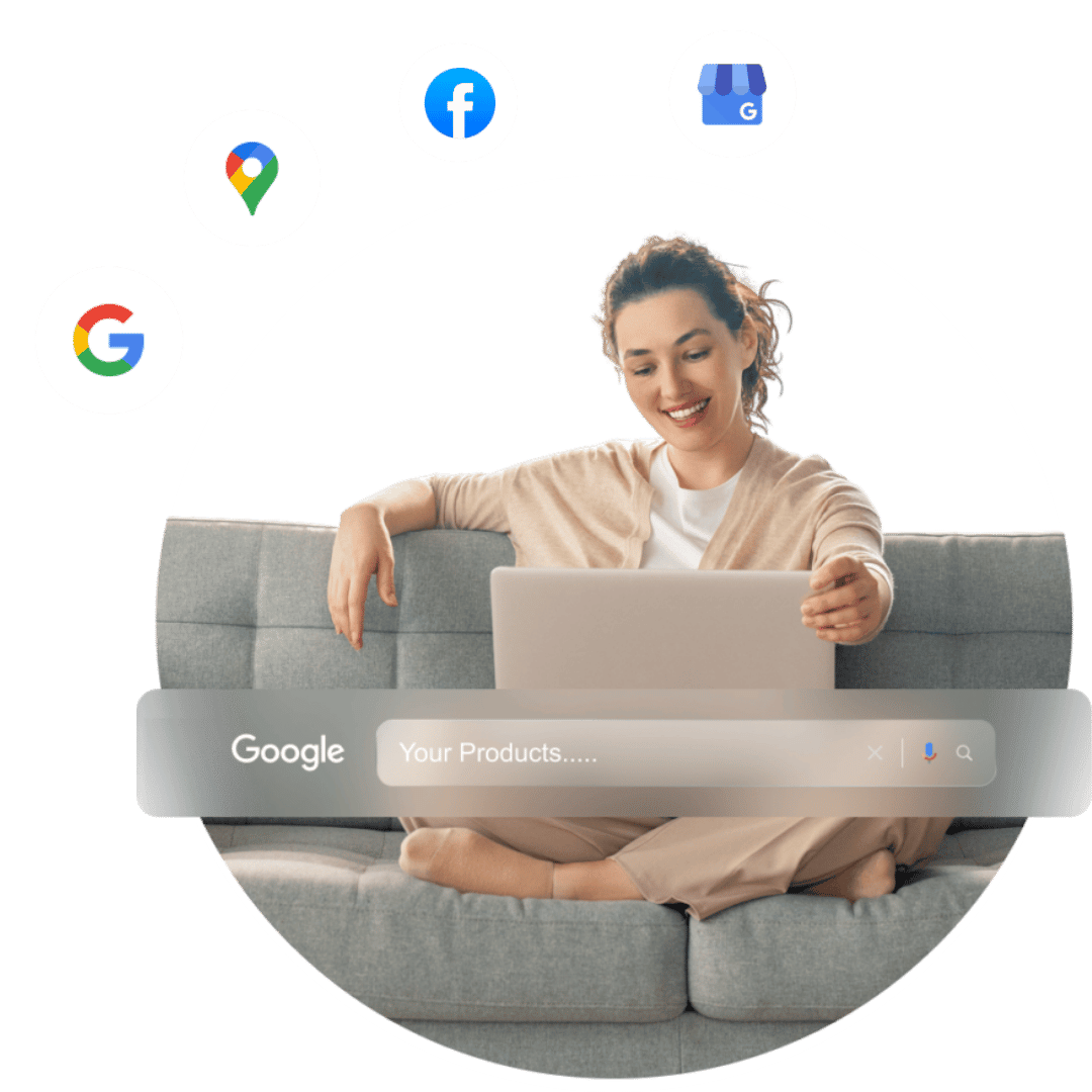 Mujer sentada en un sillón viendo su sitio web.